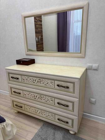 Продам спальную мебель в хорошем состоянии