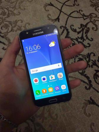 Продам Samsung Galaxy J5