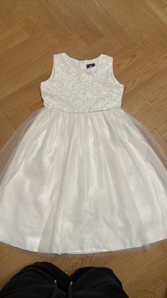 Нарядное платье для девочки