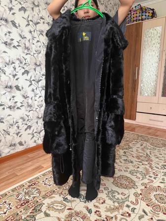 Продается б/у норковая шуба черная,трансформер ,размер 46 48