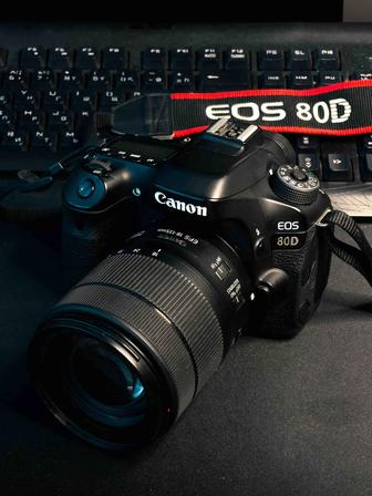 Фотоаппарат Canon EOS 80D с кит-объективом EF-S 18-135mm