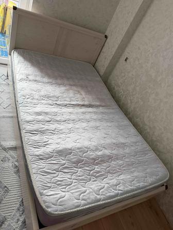 Продам кровать