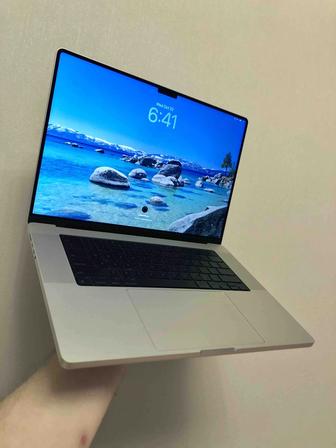 MacBook Pro M4 Pro на 48Gb