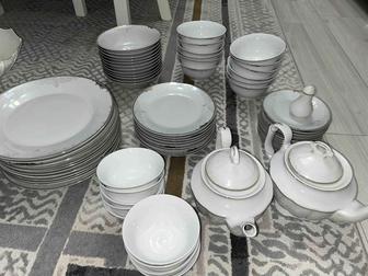 Посуда 12 персон, у идеальном состоянии