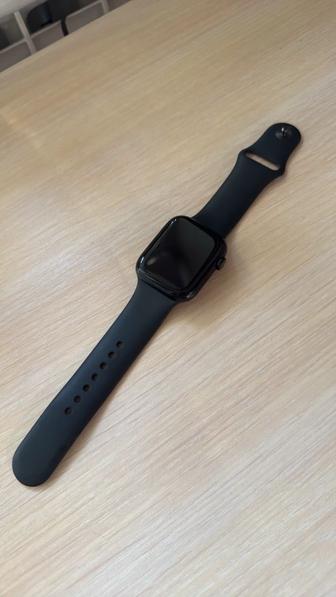 Apple Watch 7 black 45 mm