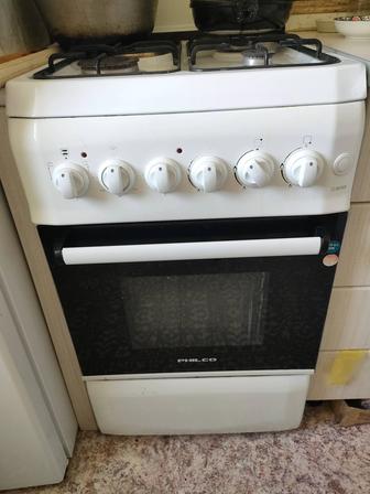 Продам газ плиту!