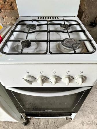 продам газовую плиту