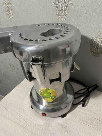Продам соковыжималку ! Новая ! Торг!