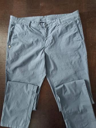 Мужские брюки Corneliani Италия