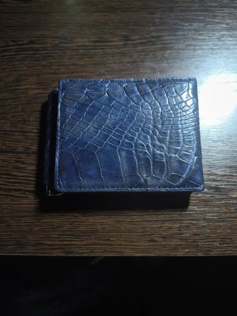 Продам зажим для денег мужской