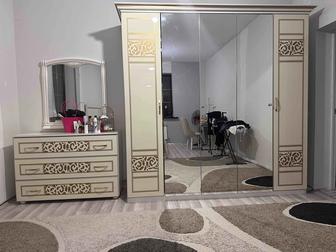 Продам гарнитуру без кровати