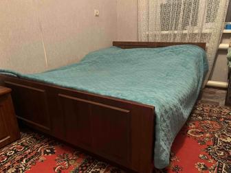 Двухспальный кровать