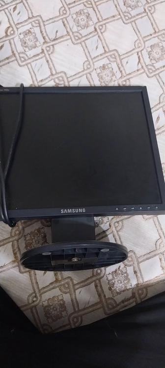 Продам монитор в рабочем состоянии