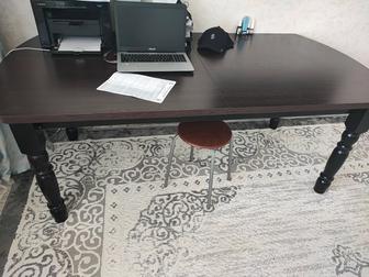 Стол гостевой