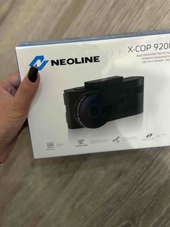 Продается видеорегистратор Neoline 9200c
