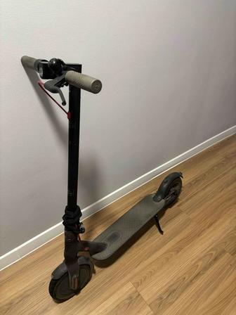 Электрический самокат Xiaomi 1S черный