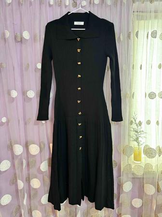 Женское платье