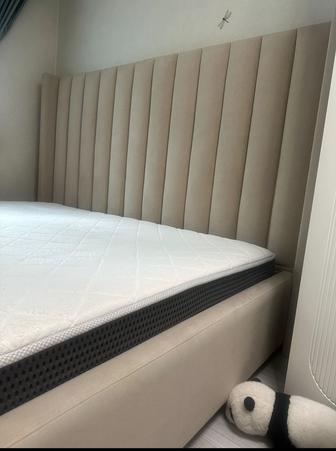 Кровать в отличном состоянии