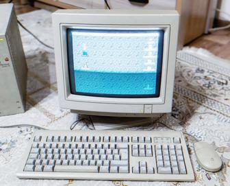 Apple Macintosh Quadra 700