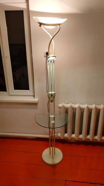 Продам торшер и люстру 8рожковую