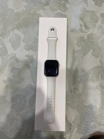 Apple Watch 8 45mm