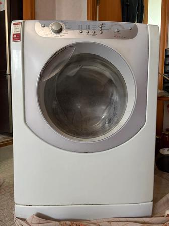 Продам б/у стиральную машину