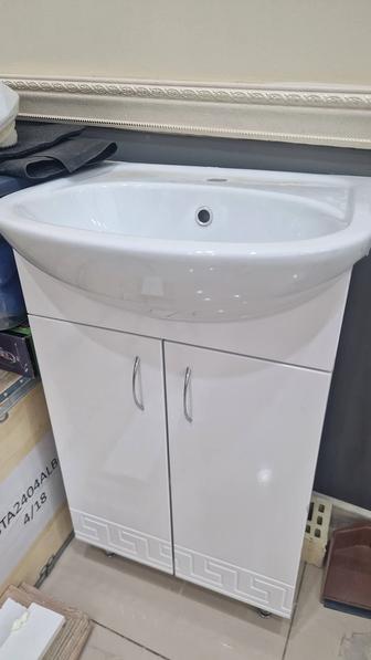 Продам тумбу с раковиной