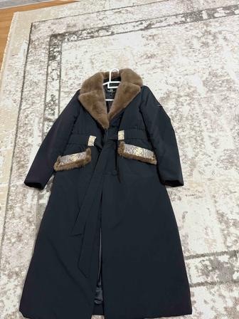 Зимняя куртка черный