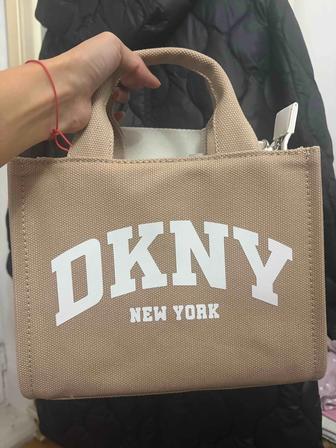 Сумка DKNY
