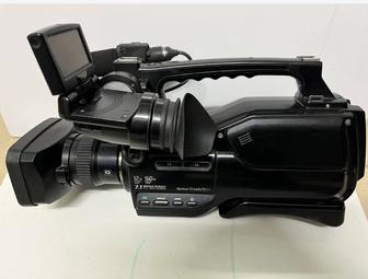 Видеокамера Сони 1500