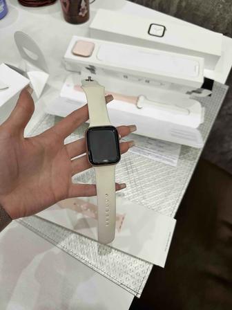 Часы Apple Watch 4 44 mm