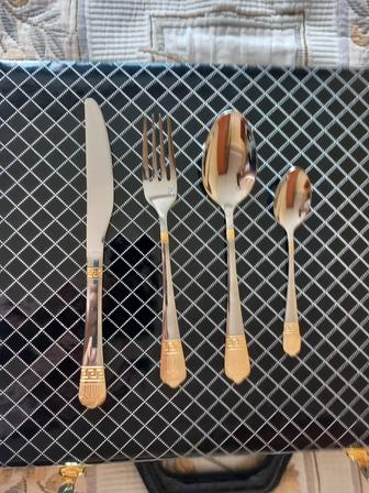 Набор столовых приборов Zepter