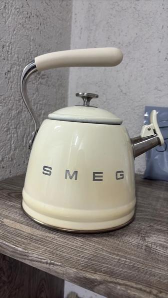 Чайник SMEG