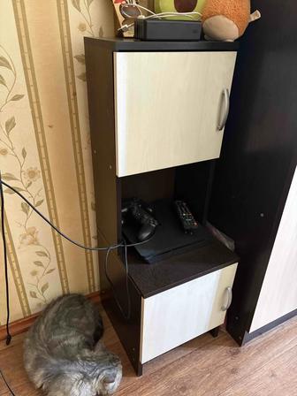 Продам 2 полки б/у самовывоз