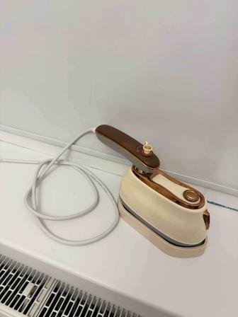 Ручной отпариватель утюг 2-в-1