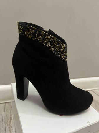 Полусапожки