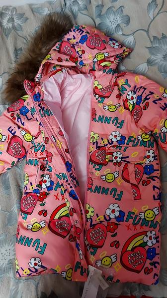 Продам куртку на девочку 7-8 лет