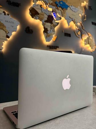 MacBook Air 11