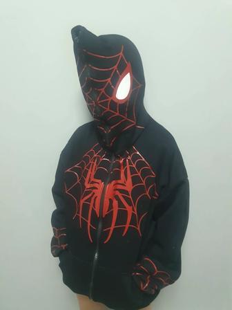 Продам кофту Человек Паук