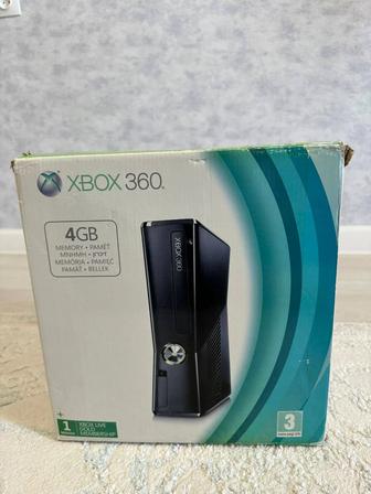 Xbox 360 и руль с педалом