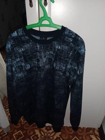 Продам свитера