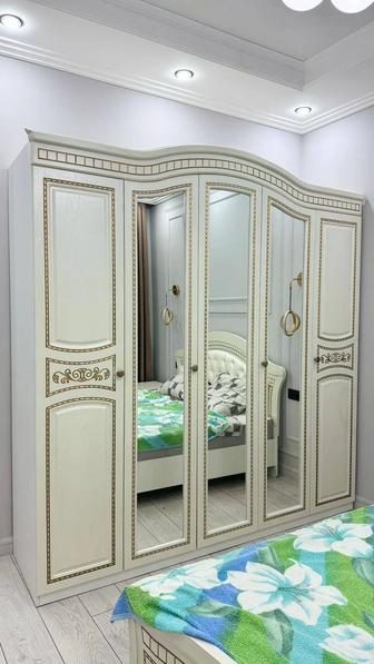 Продам спальный гарнитур