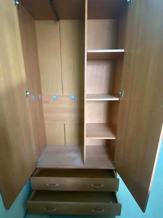 Продам шкаф и комод