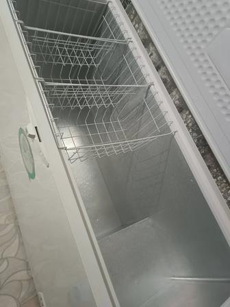 Продается морозильная камера