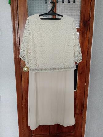 Женское платье размер 60