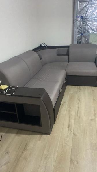 Продам диван срочно