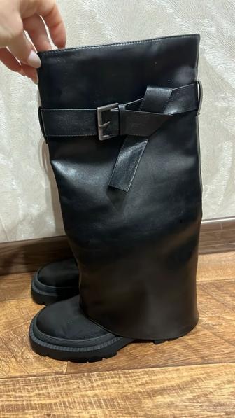 Продаю сапоги Zara