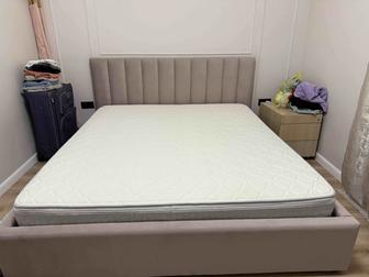 СРОЧНО продам кровать 180/200