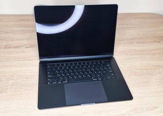 MacBook Air 15 / ssd512 2024