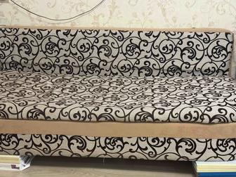 Продам небольшой диван